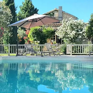  Hébergement de vacances Des Fleurs France