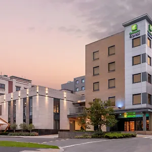 holiday-inn-express-airport.dublin-hotelsweb.com/